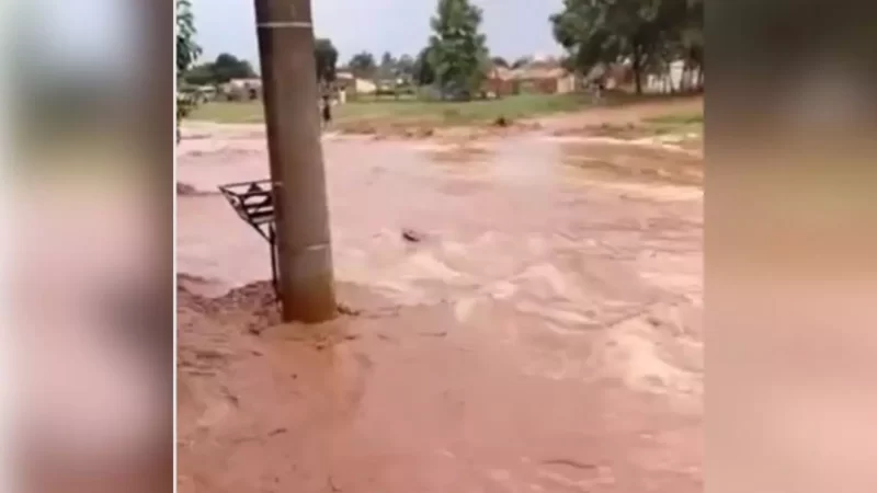 Com mais de 60 famílias afetadas pela chuva, Ribas do Rio Pardo quer decretar emergência