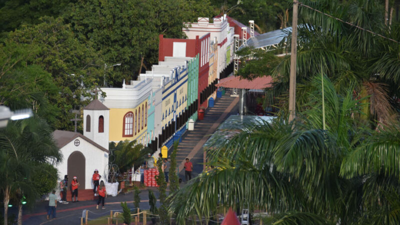 Com 62% dos votos, Cidade do Natal muda de nome e passa a se chamar “Vila Morena”