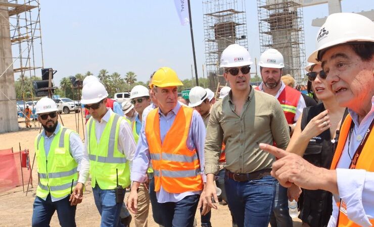 Com presidente do Paraguai, 1º secretário da ALEMS visita obras da Ponte Bioceânica