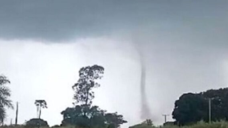 Com instabilidades no tempo, tornado acontece em Taquarussu; veja o vídeo