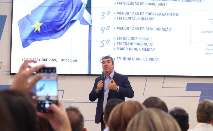 Governo assina convênio para levar capacitação, inovação e sustentabilidade às pequenas empresas