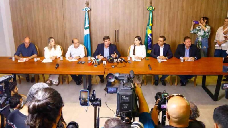 Com mudanças em pelo menos quatro secretarias, governador anuncia novos nomes do 1º escalão nesta sexta