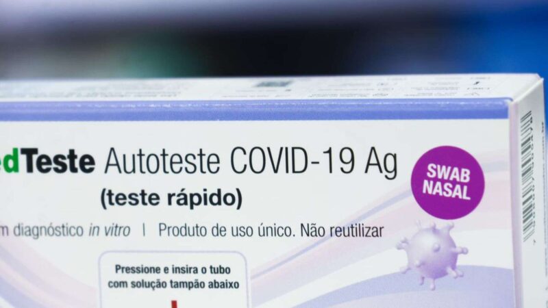 Aumento de casos de Covid-19 dispara procura por testes nas farmácias de Campo Grande