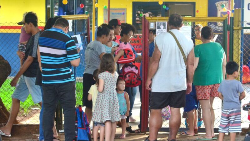 Mesmo com redução na fila, mais de 6 mil ainda aguardam vaga em creche