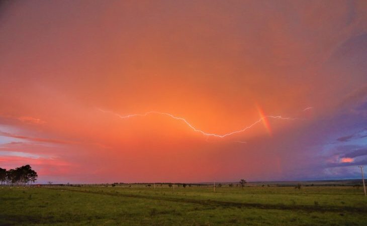 Sábado tem previsão de sol, nebulosidade e chances de chuvas em MS