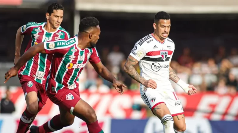 Duelo tricolor fecha sexta rodada do Brasileirão Série A nesta segunda-feira no MorumBis