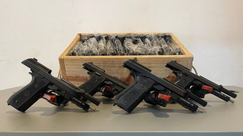 PMMS doa 500 pistolas .40 para a Guarda Civil Metropolitana