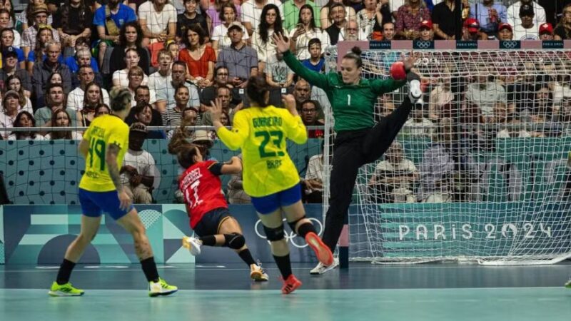 Brasil estreia com triunfo sobre Espanha no handebol feminino nas Olímpiadas