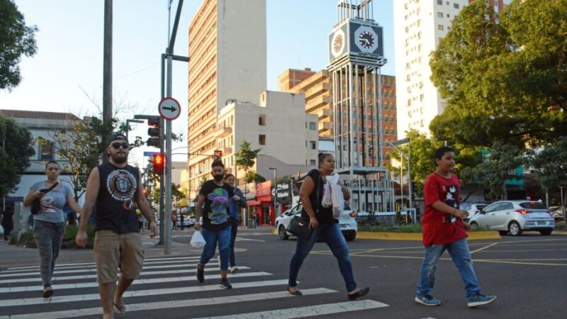 Desfile é na segunda, mas interdições já começam sábado (24)