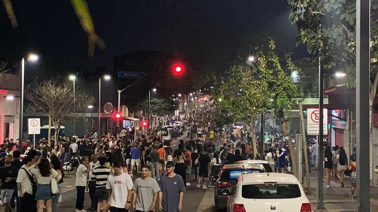 Bares da 14 de Julho se consolidam na vida noturna e pretendem virar ponto turístico