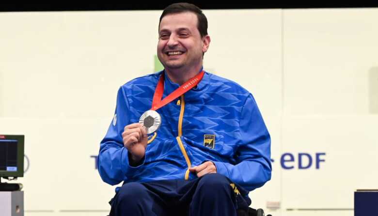 Alexandre Galgani ganha medalha inédita para o Brasil no tiro esportivo