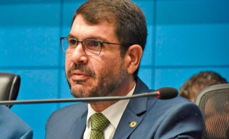 Jamilson propõe lei para melhorar divulgação da lista de medicamentos do Farmácia Popular
