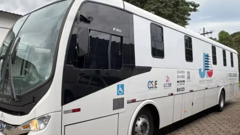 Novo ônibus é entregue para a Justiça Itinerante de Campo Grande