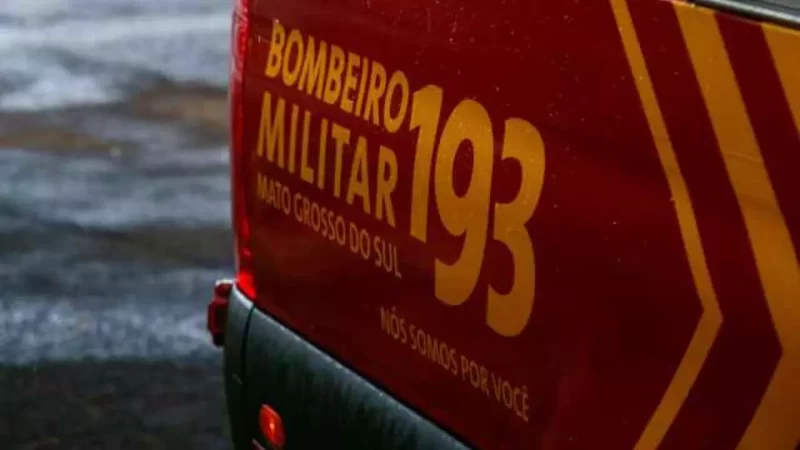 Acidente entre dois carros deixa um morto na BR-262 em Campo Grande