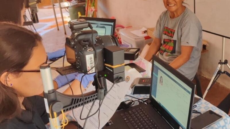 Prefeitura garante emissão de novo RG para idosos de comunidade quilombola e usuários do Cras Anhanduí