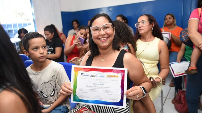 “Mulheres Mil” forma turma no Canguru com 100% de adesão e entrega certificados