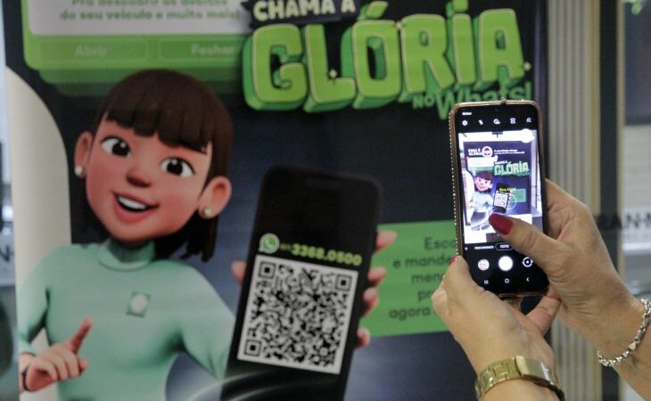 Ela não tem crachá, mas já atendeu mais de 11 mil pessoas: conheça a Glória, a atendente virtual do Detran-MS