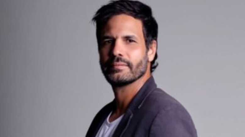 Ator Mauricio Silveira morre aos 48 anos