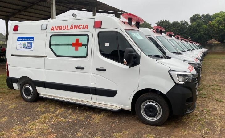 28 ambulâncias e caminhonetes reforçam frota da Saúde em municípios e polos indígenas