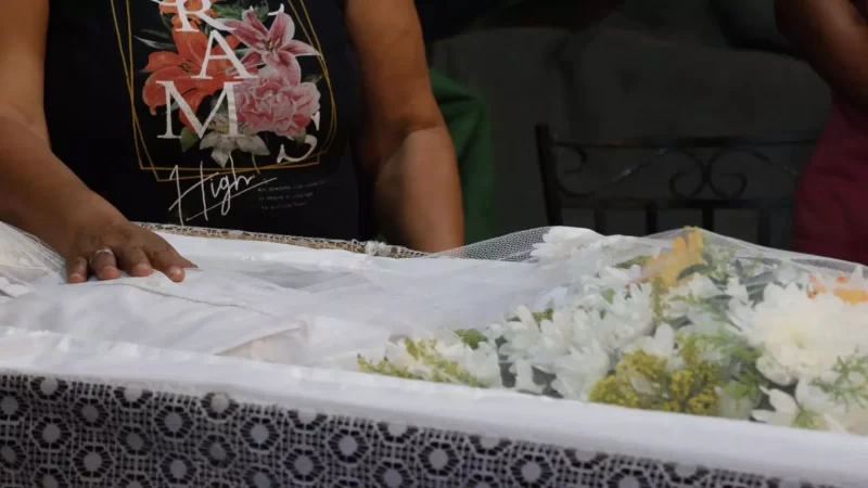 ‘Arrastou ele por 30 metros’, diz irmã de homem morto atropelado no Zé Pereira