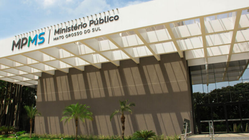 MP investiga clínica que usa veneno de sapo contra dependência química