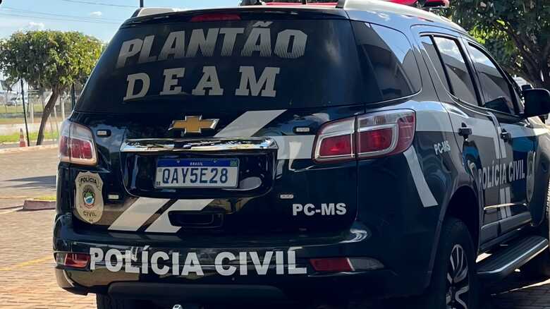 Homem tenta matar mulher com motosserra em Campo Grande