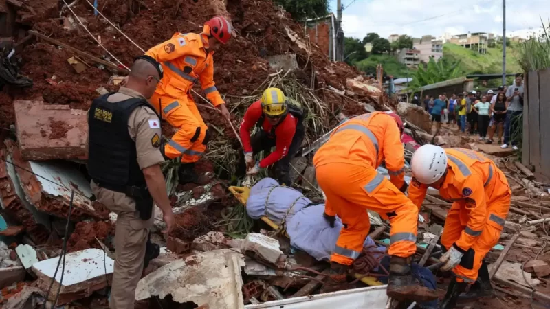 Mortes em Juiz de Fora e Ubá chegam a 48 e há 19 desaparecidos; MG ainda em alerta para chuva
