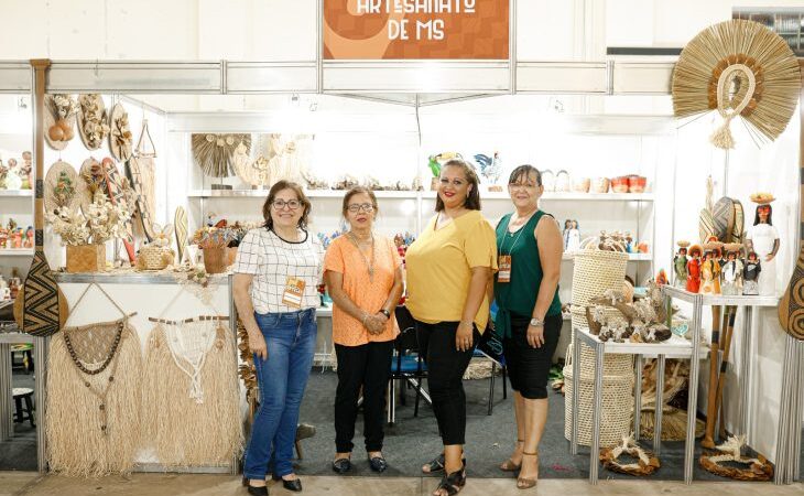 Feira Mãos que Criam durante a Semana do Artesão amplia a participação de artesãos do interior do Estado