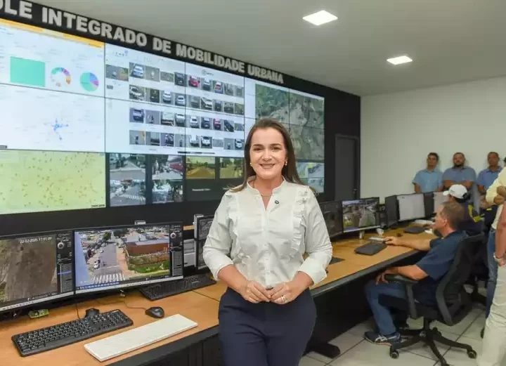Prefeita veta projeto que proíbe multas de trânsito por câmeras em Campo Grande