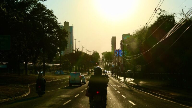 Bolha de ar quente causa ‘calorão’ de 40°C em MS; saiba quando vai passar