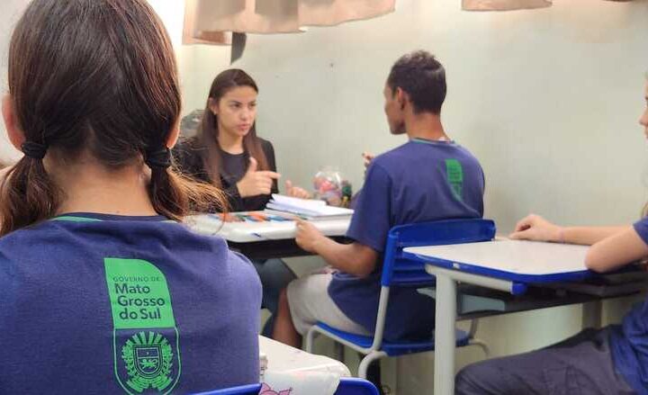 Projeto assegura alimentação adaptada a alunos com deficiência em MS