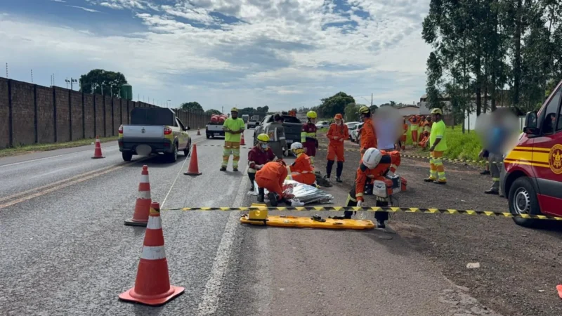 Arquiteta cai de caminhonete durante discussão com marido e morre atropelada na BR-163 em Campo Grande