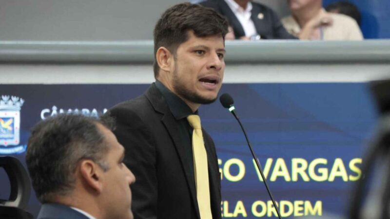 Justiça determina uso de tornozeleira eletrônica para ex-vereador Tiago Vargas