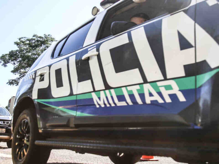 Mulher invade casa do ex, faz ‘quebra-quebra’ e foge no Caiçara