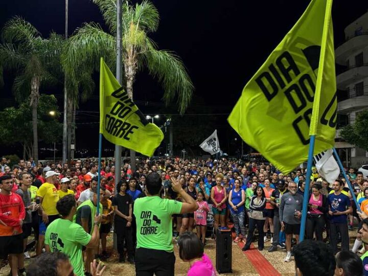 Dia do Corre leva corrida noturna para o Centro da Capital na segunda-feira