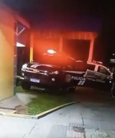 Homem e adolescente morrem em confronto com a PM em Costa Rica