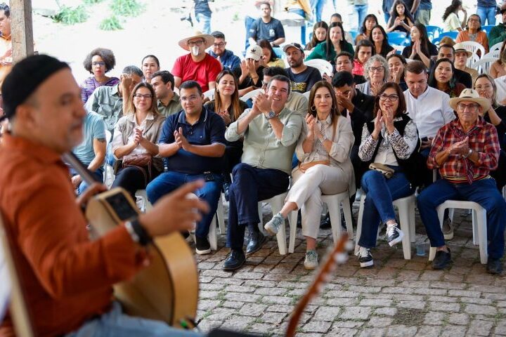 Festival América do Sul valoriza tradições populares com música e revitalização de escadaria que é patrimônio histórico