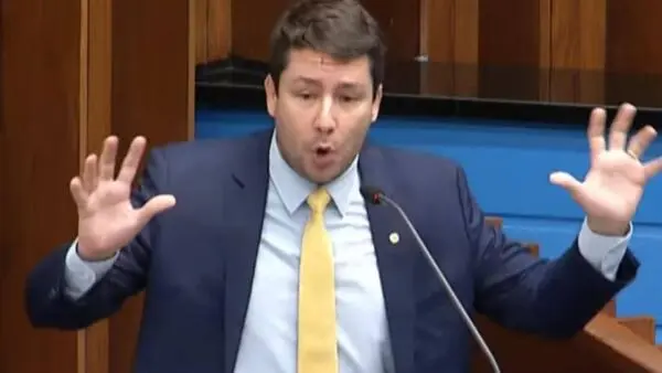 Justiça manda intimar deputado João Henique por quarto vídeo gerado com IA sem rotulagem