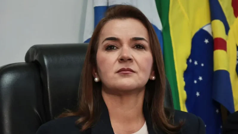 Após intervenção, Adriane Lopes diz que não descarta quebra de contrato com o Consórcio Guaicurus