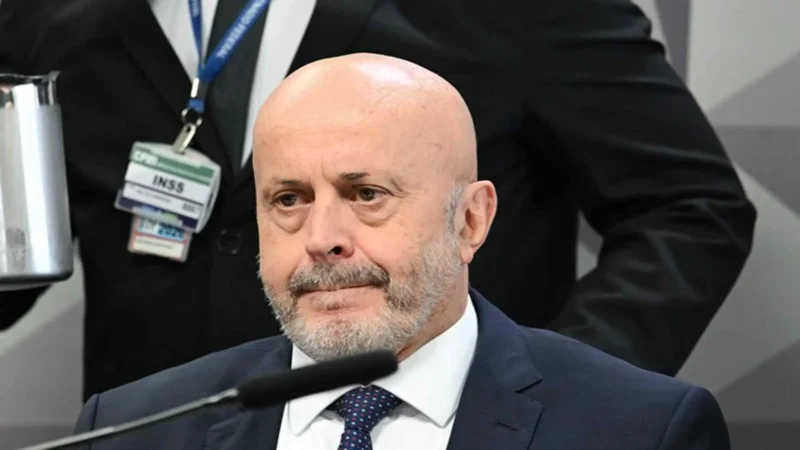Papuda diz a André Mendonça que Careca do INSS portava protetor labial com cannabis
