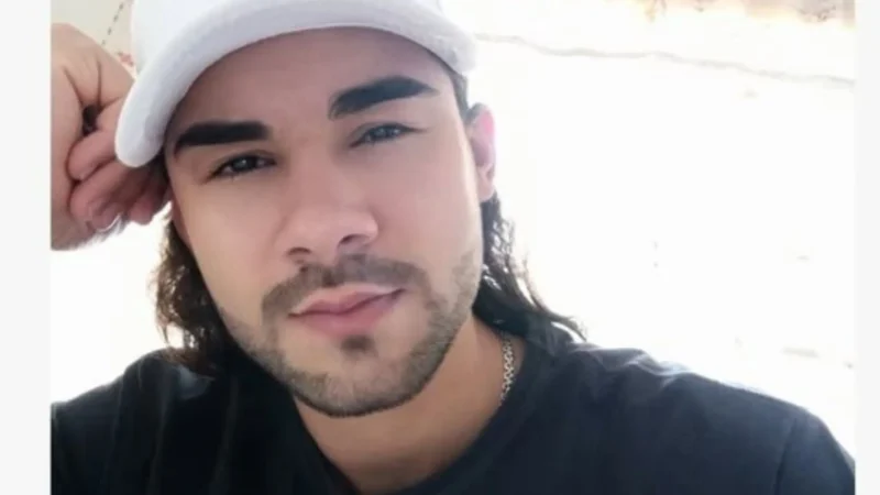 Morto em acidente no Pioneiros estava com irmão na mesma rua e tinha acabado de pegar moto