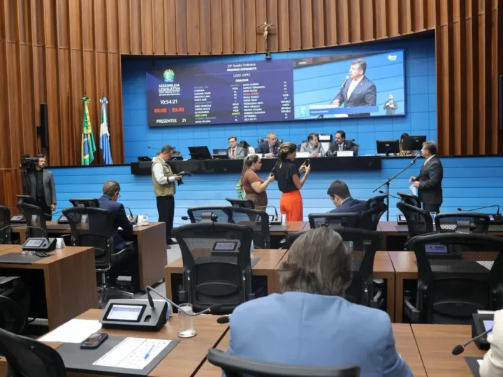 Deputados votam LDO após vetos em emendas de Catan nesta quinta-feira