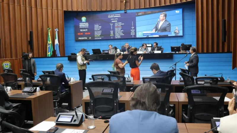 Deputados votam LDO após vetos em emendas de Catan nesta quinta-feira