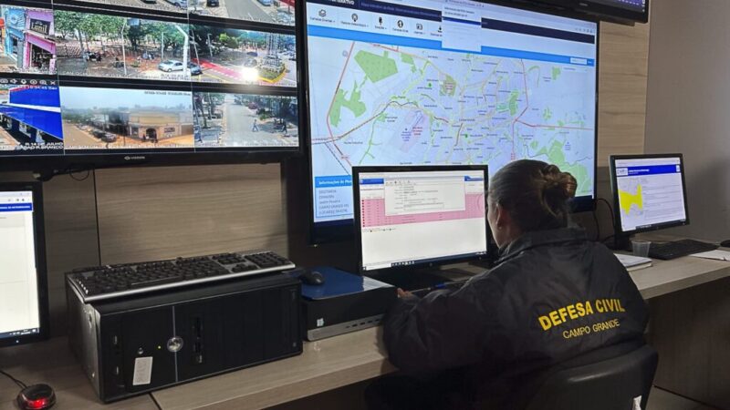 Com risco de tempestades, Defesa Civil emite alerta amarelo