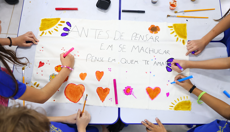Alunos da rede pública inspiram murais sobre meio ambiente