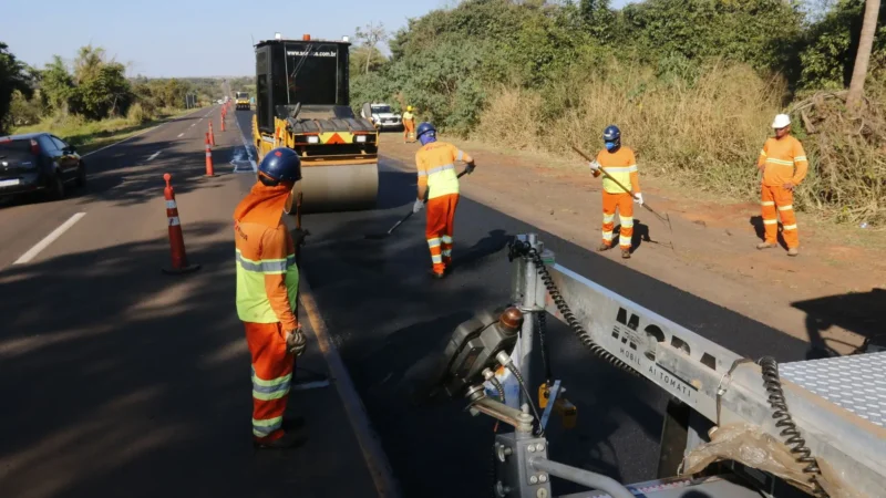 BR-163/MS tem 19 pontos com obras nesta sexta