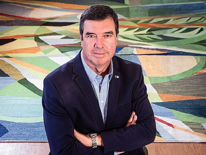Riedel prevê união da direita, critica agenda do PT e defende reforma política para o Brasil