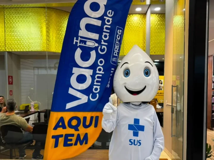 Mesmo com ‘friozinho’, população aproveita Dia D para atualizar calendário vacinal