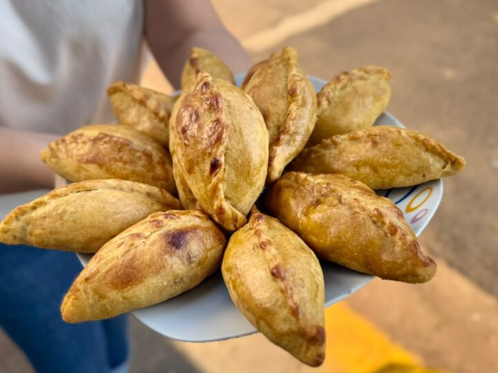 Culinária boliviana pauta oficina gratuita no Jardim Tarumã