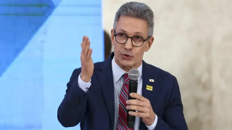 Em ato na Paulista, Zema critica Dino, chama Moraes de ‘bandido’ e diz confiar em Cármen